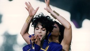 Prince vraj zomrel na AIDS, odmietol liečbu a veril na Boží zázrak