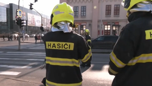 Nešťastie na križovatke: 11-ročného chlapca na priechode zrazil autobus