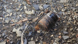 Mladík sa rozhodol pomstiť šéfovi. Ako zbraň si vybral granáty z 2. svetovej vojny