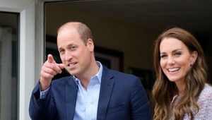 Po tom, čo kráľ Karol III. vykopol "z domu" brata Andrewa, sa sťahujú aj William s Kate!