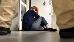 Každá desiata Slovenka zažila násilie. Najviac trpia mladšie ženy
