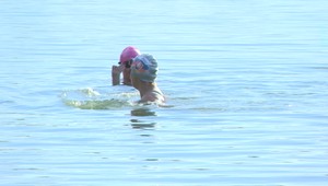 Chcete začať s otužovaním? Posilní imunitu aj psychiku, no nezabudnite na riziká