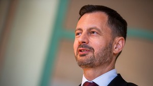 Heger ostro skritizoval Fica: S občanmi hráte nebezpečnú hru, ktorá rozosieva len strach a nenávisť