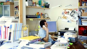 Štát porušuje vlastný zákon. Jeho zamestnanci zarábajú menej, ako je minimálna mzda