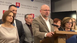 Poslanci strany SaS navrhujú zákon o spolužití pre páry rovnakého pohlavia