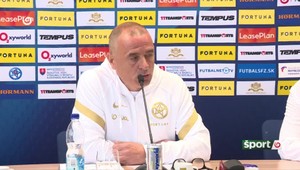 Tréner repre Slovenska Calzona po prehre Neapola: Problém je v psychike