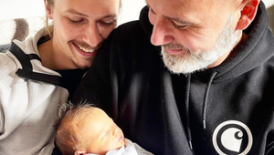 Moderátor Honza Musil a jeho partner sa tešia na bábätko! Bude to už štvrtý prírastok!