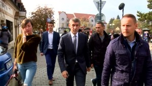 České voľby vyhral Slovák Babiš, miliardár obvinený z podvodu