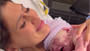 Herecký klan sa rozrástol! Nadšení rodičia privítali už SIEDME dieťa!