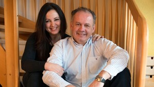 Prezidentova dcéra sa učí obliekať. Prvé problémy Kiskovcov s protokolom