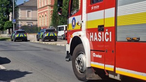 Bombová hrozba na súdoch. Polícia prehľadávala budovy po celom Slovensku