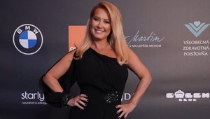 BARKOLOVÁ na Kanároch: Zapózovala HORE BEZ bez. A pozrite sa na ten výstavný zadok!