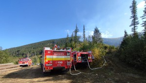 Lesný požiar nad Pohorelou sa podarilo po 3 dňoch uhasiť