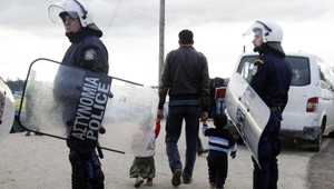 Európska komisia odporučila predĺženie kontrol vnútri Schengenu