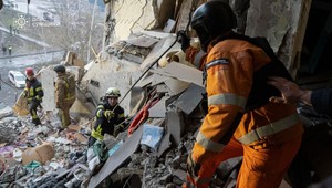 Ruské sily zabíjajú čoraz viac zajatých ukrajinských vojakov