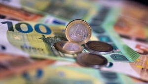 Slovensko na ekonomickej horskej dráhe: Odborníci varujú pred veľkými dlhmi