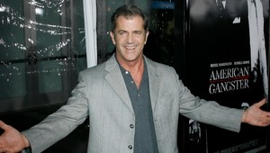 Gibson predal majetky