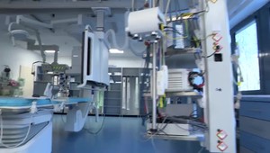 Ľudia na infarkt zomierajú zbytočne. Čo robiť pri zástave srdca?