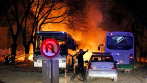 V Ankare zabíjal člen kurdských milícií zo Sýrie, zomrelo najmenej 28 ľudí