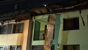 V Poľsku v dôsledku požiaru zhorela časť dediny. O strechu nad hlavou prišli desiatky ľudí, medzi nimi aj Slováci