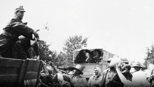 Rumuni zohrali veľkú úlohu pri oslobodzovaní Slovenska. Vo Zvolene je ich pochovaných viac ako 10-tisíc