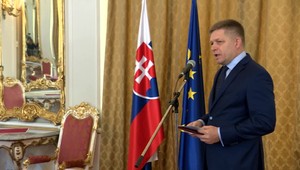 Pohodlne sa usaďte. Podľa premiéra nás v roku 2018 nečakajú žiadne veľké turbulencie