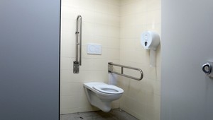 Hnačka zasiahla Ministerstvo vnútra: Nakazilo sa vyše 40 zamestnancov