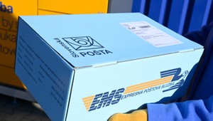 Pred Vianocami roztriedia státisíce zásielok. Neuveríte, čo niektorí ľudia poslali poštou