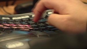 Na sociálnych sieťach je nebezpečenstvo terorizmu. Odborníci hovoria, ako reagovať