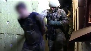 Zadržali 27 členov organizovaného gangu. Sú medzi nimi aj Slováci