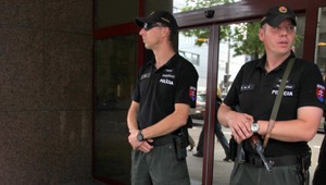 Žiarlivý Lukáš (21) dobehol soka a začal strieľať