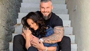 Bílá a Filipi žijú v luxuse, jeho otec vyberá kontajnery a je na ulici! Radka to netrápi!