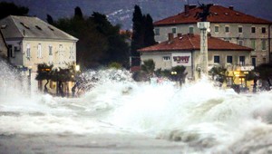 Do Chorvátska prišlo už cez 5 600 migrantov, ďalšie tisíce sú na ceste