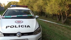 Odišla z domu nevedno, kam. Jej telo našli kynológovia v rieke pár metrov od bydliska