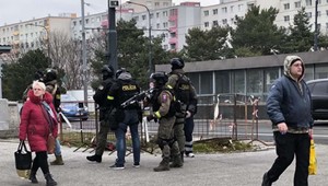 V bratislavskej Dúbravke zasahovalo policajne komando