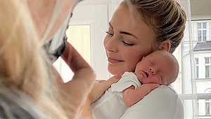 Spánok dve hodiny vkuse?! S bábätkom nepredstaviteľný luxus, hovorí česká speváčka!