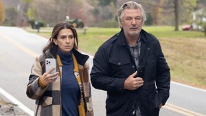 Šialené tvrdenie právnikov po tragickej streľbe Baldwina! Bolo to PLÁNOVANÉ!