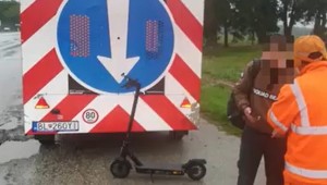 VIDEO: Kolobežkára zaviedla navigácia na diaľnicu
