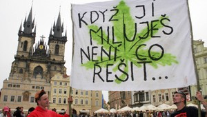 České lekárne už môžu predávať liečebnú marihuanu