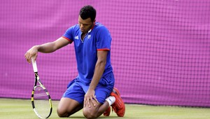 Tenista Tsonga (27) sa zapísal do histórie najdlhším zápasom