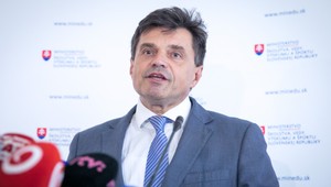 Plavčan podá demisiu posledný augustový deň