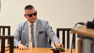 Bombic pred súdom: Rozhodnutie o väzbe odročili