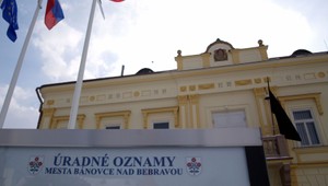 Zemetrasenie v Bánovciach nad Bebravou, trvalo niekoľko minút