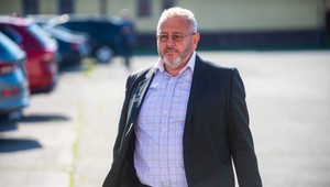 Zomrel advokát Aleny Zsuzsovej Štefan Neszméry