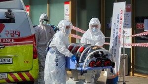 Smrtiacemu koronavírusu podľahli už dvaja Európania