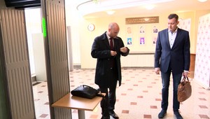 Naď bol s advokátom Lipšicom opäť na NAKA. Vyzdvihol si rozhodnutie