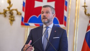 Prezident Pellegrini podpísal novelu zákona o platoch zdravotníkov