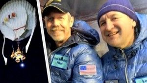 Rus a Američan nasadli do balóna a preleteli 8 400 kilometrov