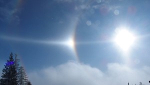 FOTO: Jedinečný úkaz na oblohe. Príroda prevrátila dúhu