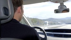 V Nemecku môžete dostať pokutu za nevhodné slnečné okuliare